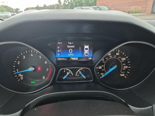 2015 Ford Focus - $9,499