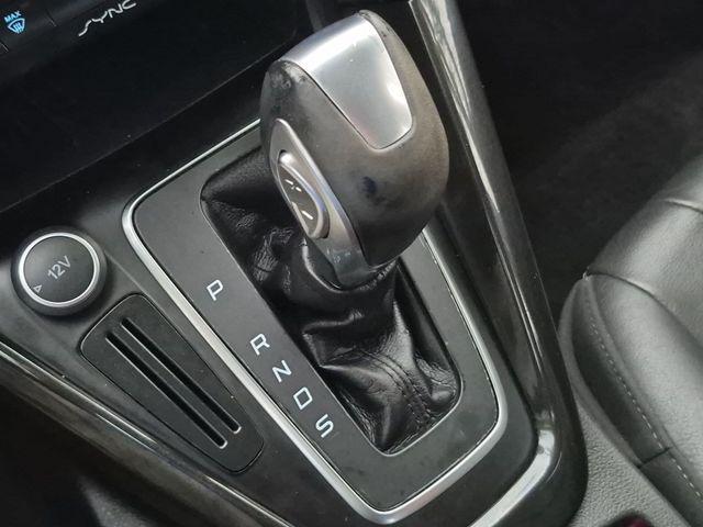 2015 Ford Focus - $9,499