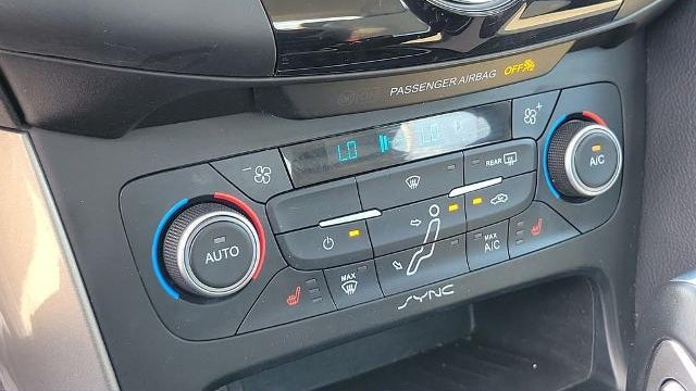 2018 Ford Focus Titanium