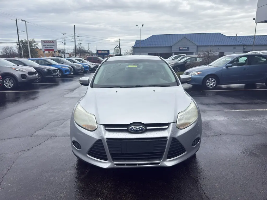 2014 Ford Focus - $5,995
