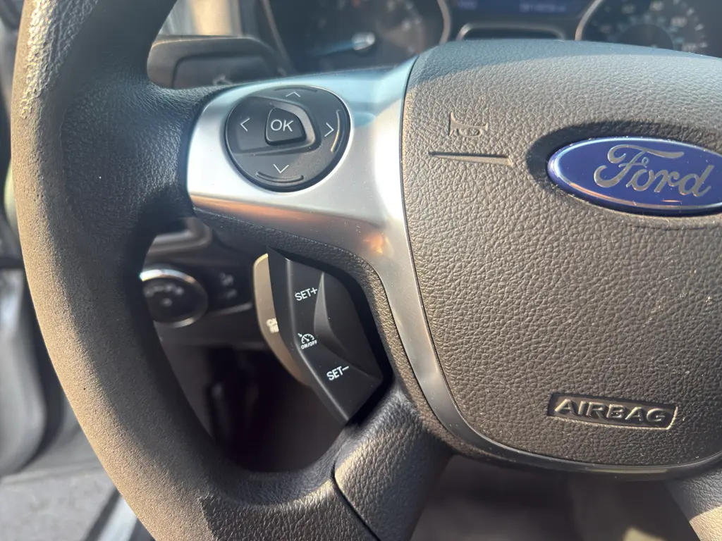 2014 Ford Focus - $5,995