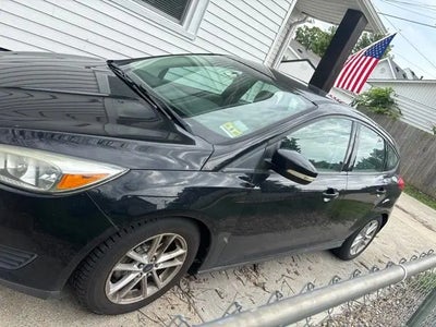 2016 Ford Focus SE 4DR Hatchback