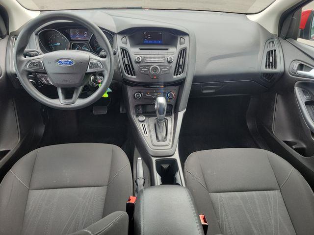 2015 Ford Focus - $3,956