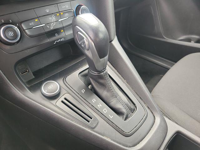 2015 Ford Focus - $3,956