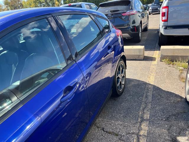 2014 Ford Focus - $3,880