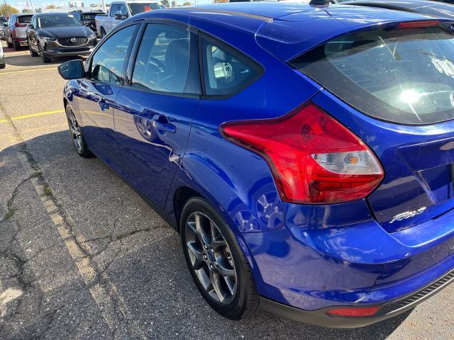 2014 Ford Focus - $3,880