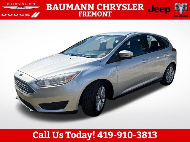 2016 Ford Focus SE — photo 1 of 24