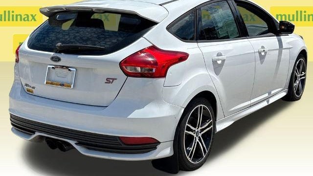 2017 Ford Focus ST