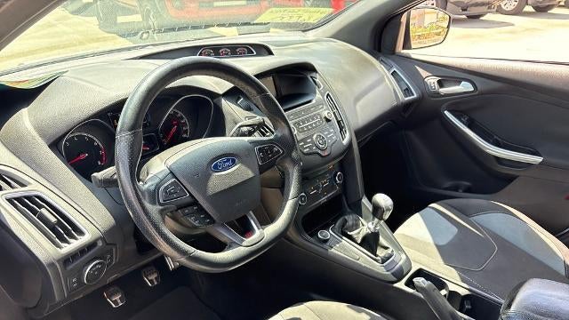 2017 Ford Focus ST
