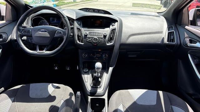 2017 Ford Focus ST