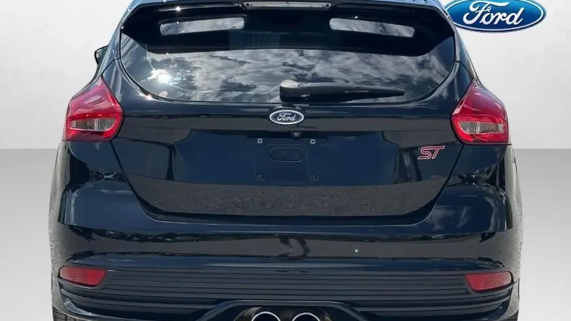 2018 Ford Focus ST
