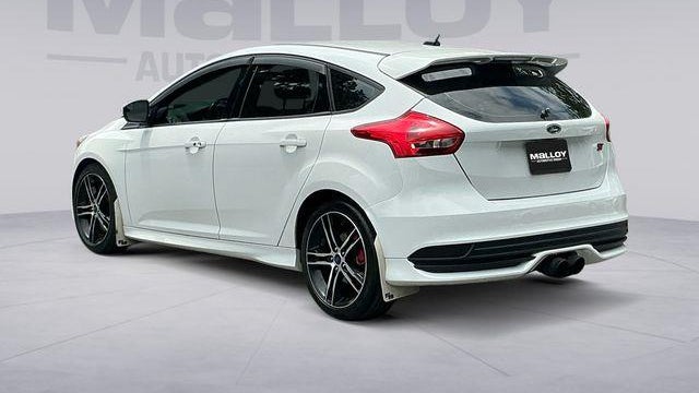 2018 Ford Focus ST
