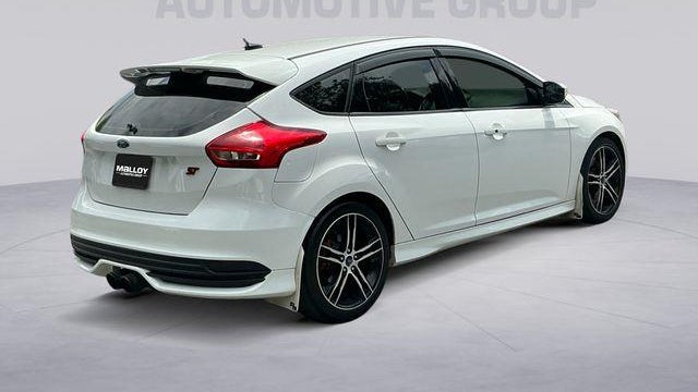 2018 Ford Focus ST