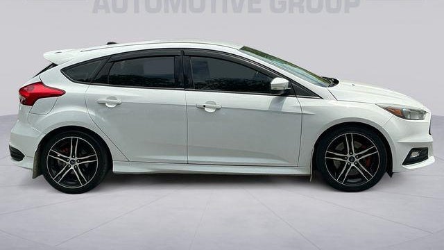 2018 Ford Focus ST