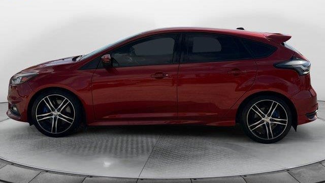 2018 Ford Focus ST