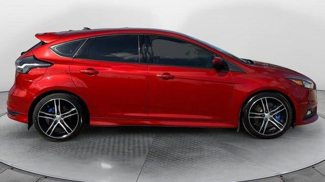 2018 Ford Focus ST