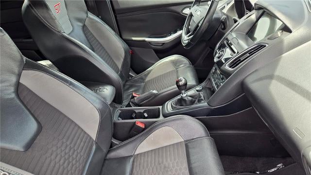 2017 Ford Focus ST