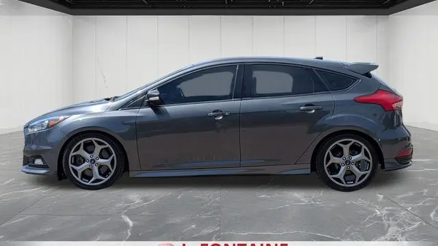 2017 Ford Focus ST