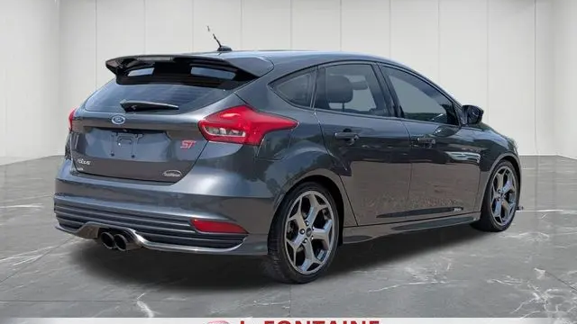 2017 Ford Focus ST