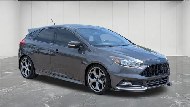 2017 Ford Focus ST