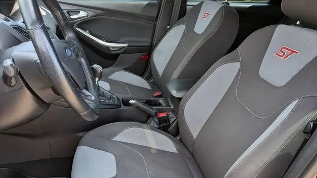 2017 Ford Focus ST