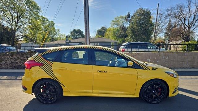 2018 Ford Focus ST