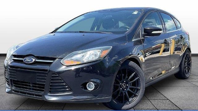 Preowned 2014 Ford Focus Titanium for Sale