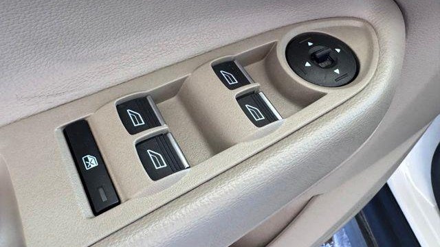2018 Ford C-MAX Hybrid SE