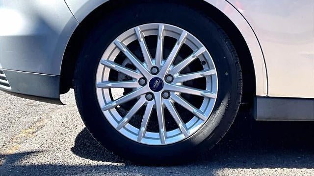2013 Ford C-MAX Hybrid SE