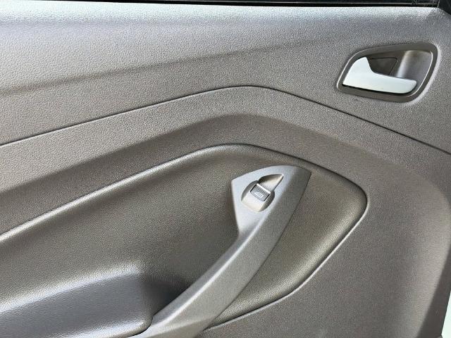 2013 Ford C-MAX - $8,085