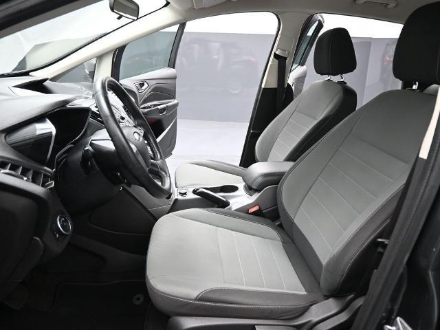 2016 Ford C-MAX - $8,885