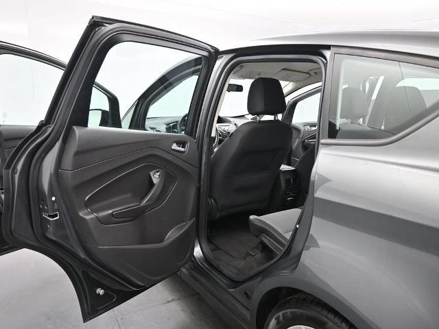 2016 Ford C-MAX - $11,385