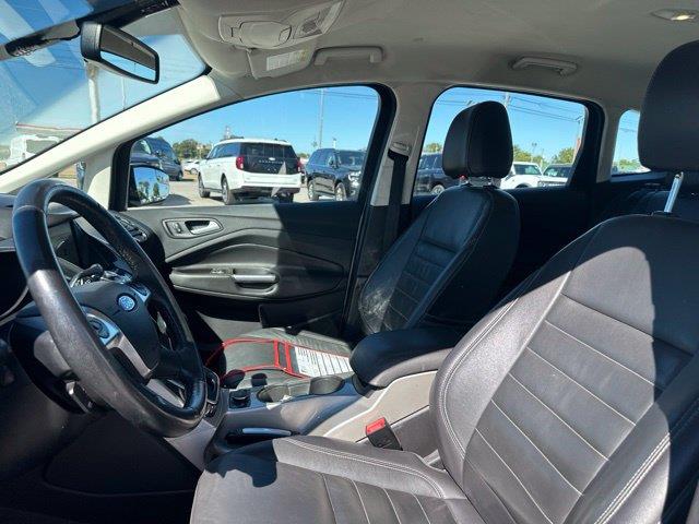 2016 Ford C-MAX - $9,923
