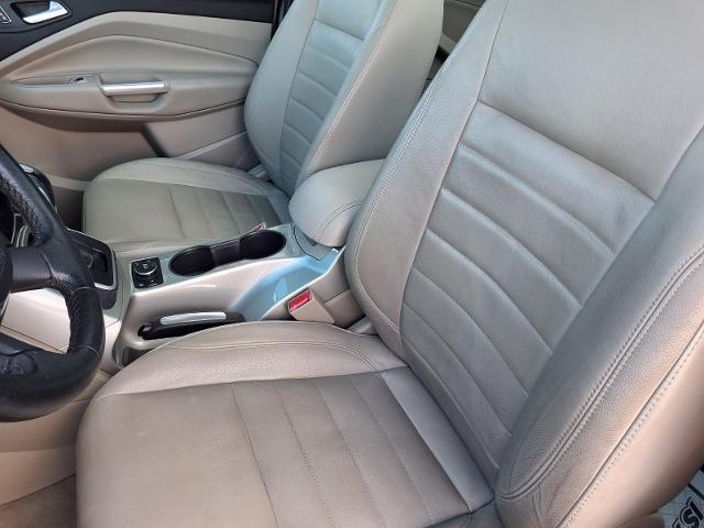 2013 Ford C-MAX - $8,888