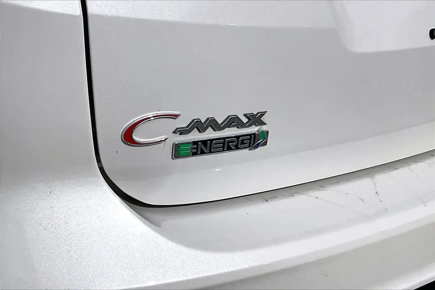 2015 Ford C-MAX - $5,891