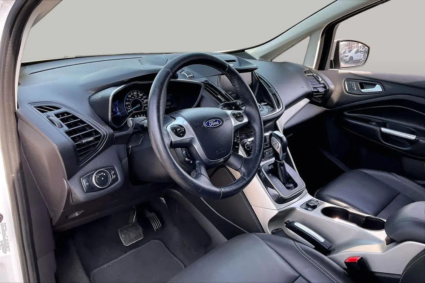2015 Ford C-MAX - $5,891
