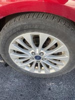 2017 C-MAX Energi Thumbnail 4