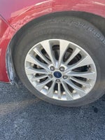 2017 C-MAX Energi Thumbnail 5