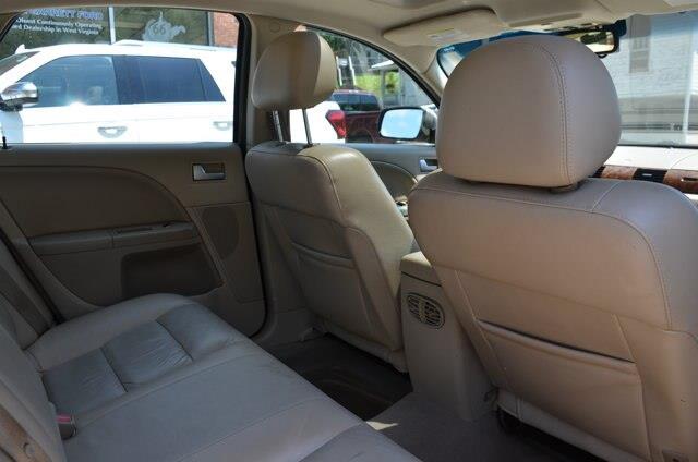 2006 Ford Five Hundred - $5,500