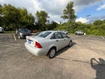 2004 Focus Thumbnail 34