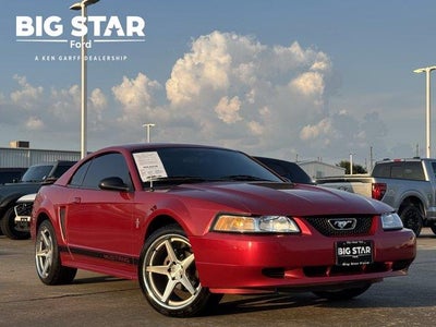 2002 Ford Mustang 2DR Fastback
