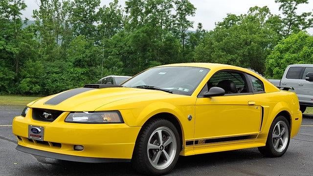 2004 Ford Mustang Mach 1 Premium