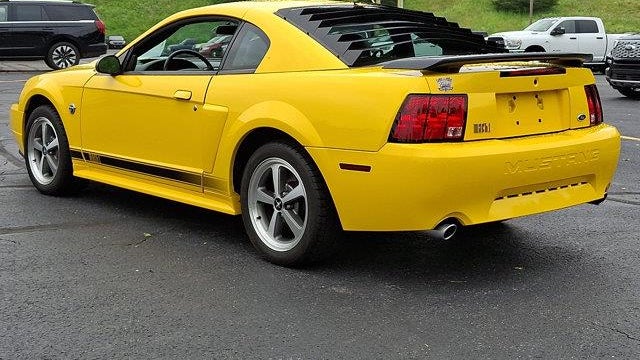 2004 Ford Mustang Mach 1 Premium
