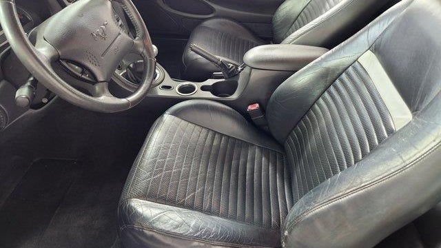 2004 Ford Mustang Mach 1 Premium