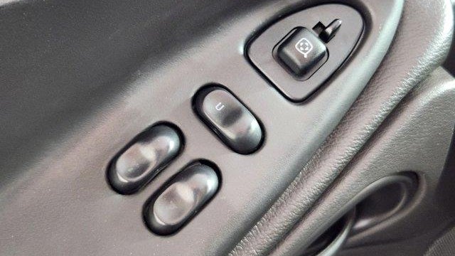 2004 Ford Mustang Mach 1 Premium