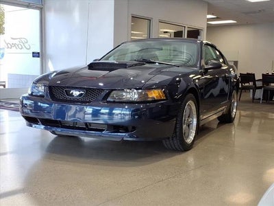 2001 Ford Mustang GT Deluxe 2DR Fastback