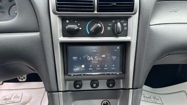 2003 Ford Mustang GT Deluxe
