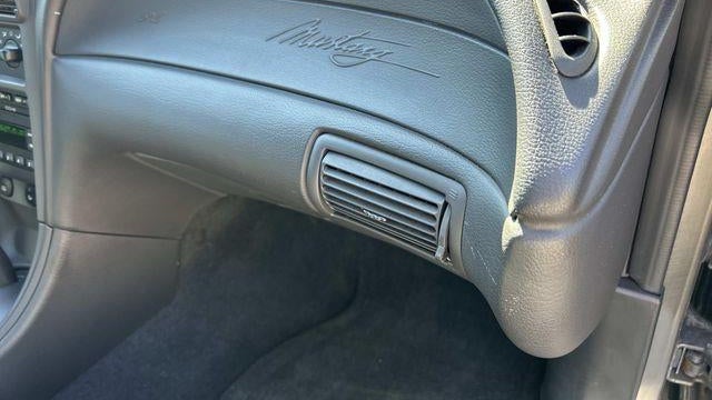 2001 Ford Mustang Bullitt