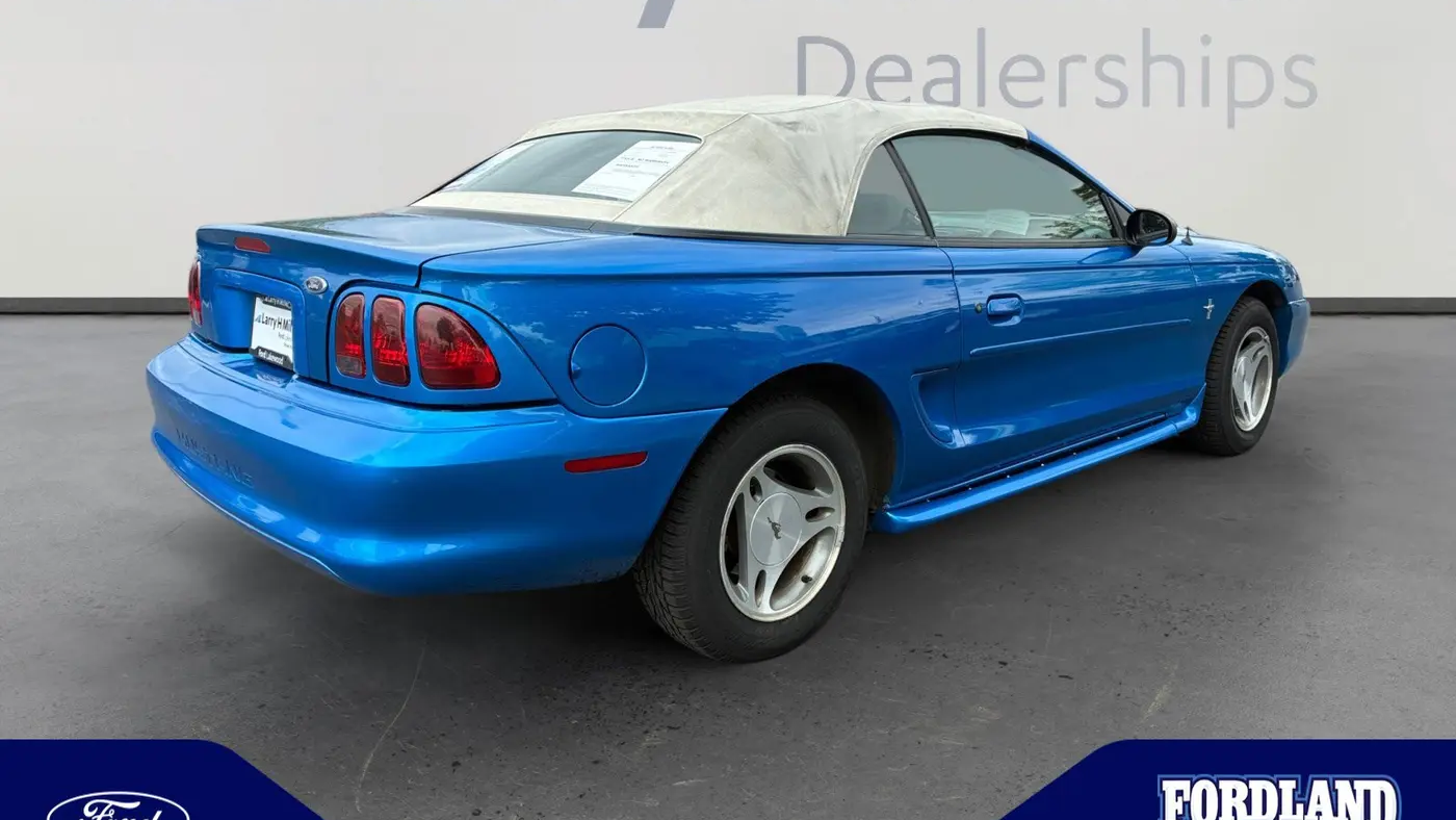 1998 Ford Mustang Base
