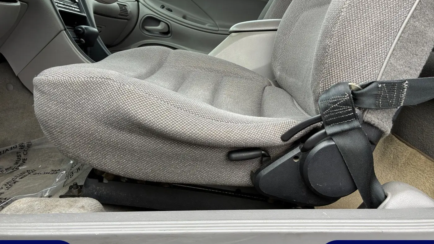 1998 Ford Mustang Base